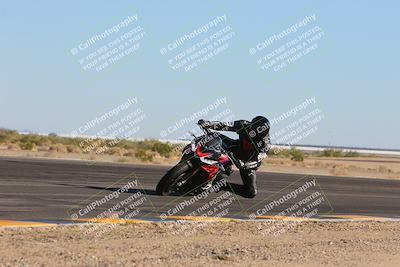 media/Nov-06-2023-Moto Forza (Mon) [[ce023d0744]]/2-Advanced Group/Session 5 (Turn 3 Inside)/